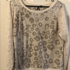 Kenzie Crochet sleeve leopard sweater